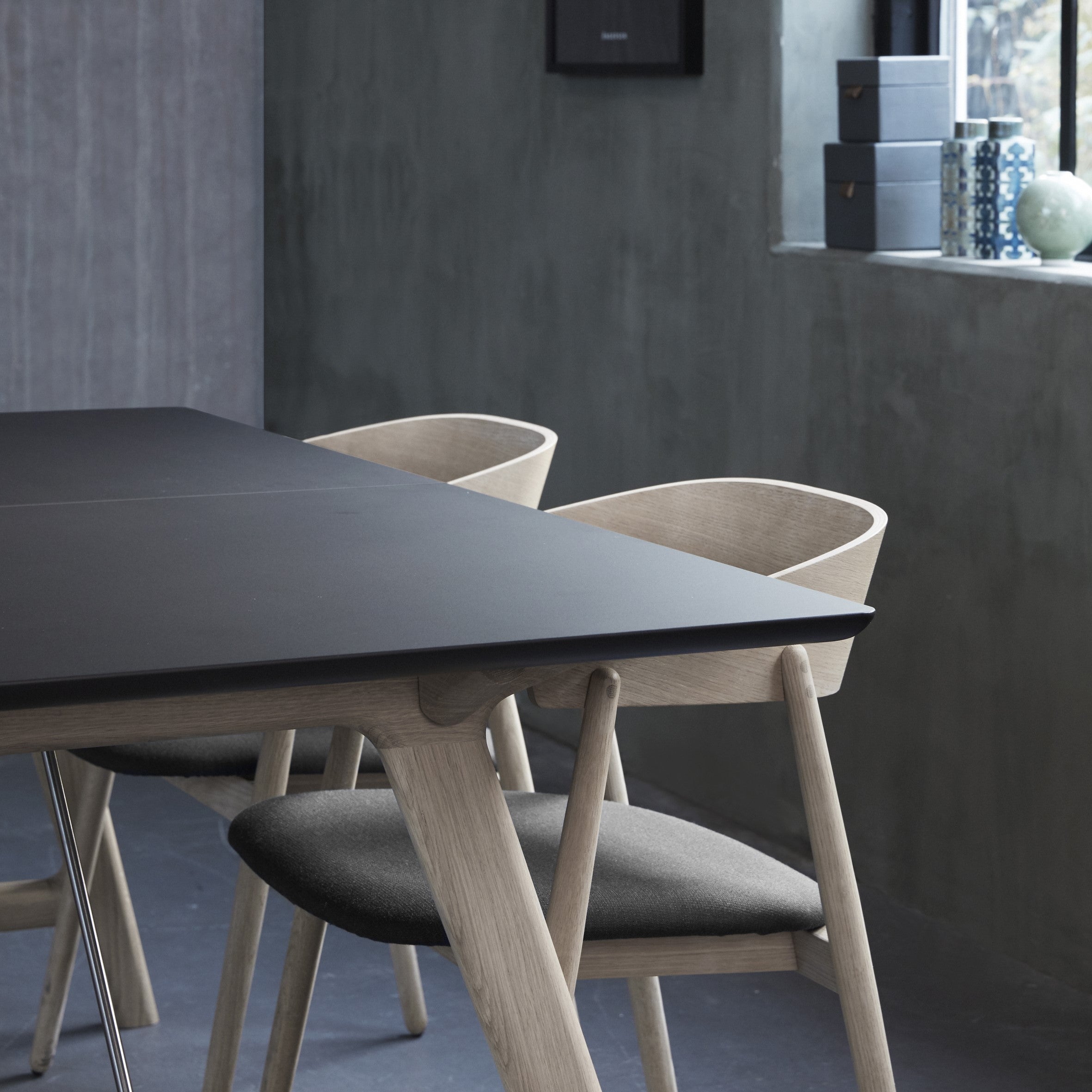 T7 Table